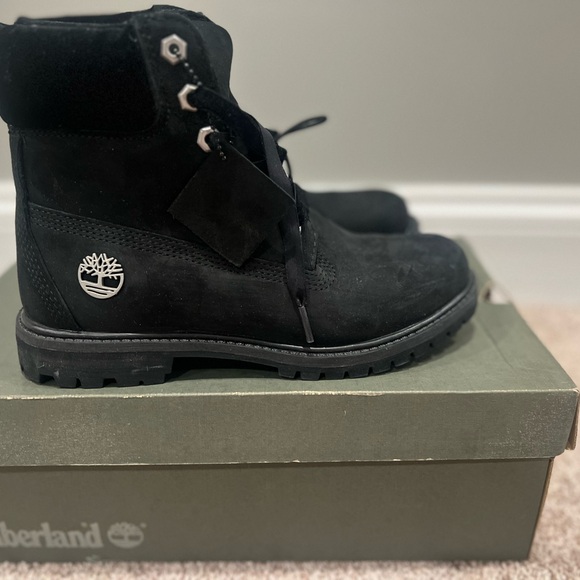 Timberland waterproof boots black velvet size 7 MSRP 289$ - Picture 7 of 11
